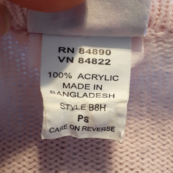 Lt pink embroidered vneck sweater, sz PS - Picture 3 of 4